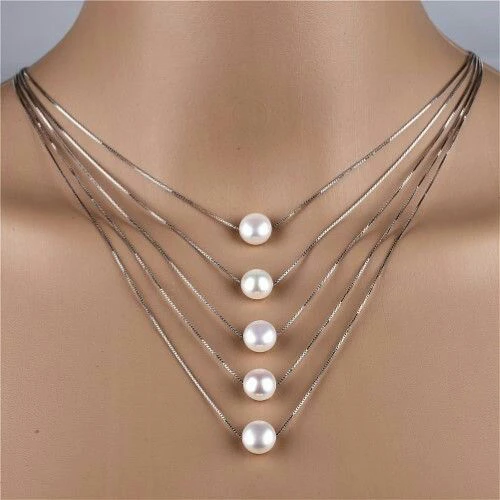 Pearl necklace